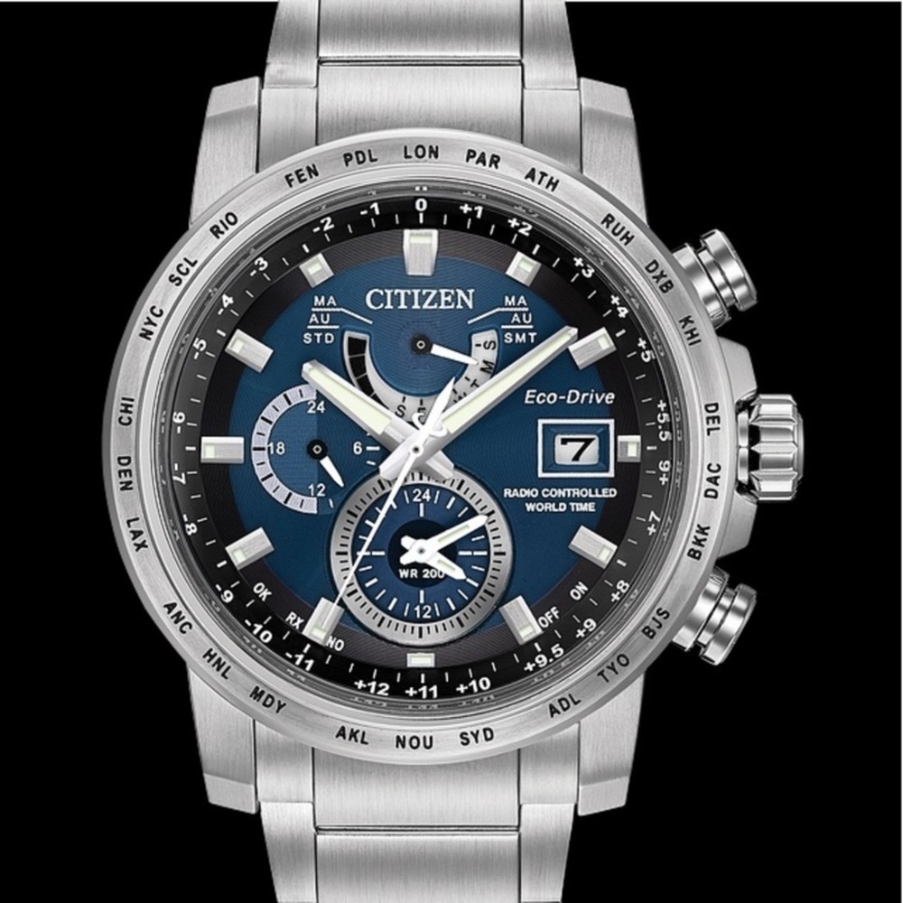Citizen Eco-Drive World Time A-T Bracelet Watch Solar Silver-Toned w/ Blue Face - Picture 8 of 13